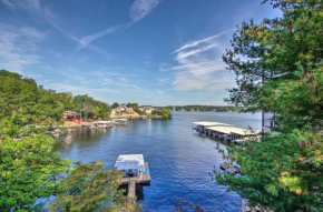 Lake front House w/ Private Dock